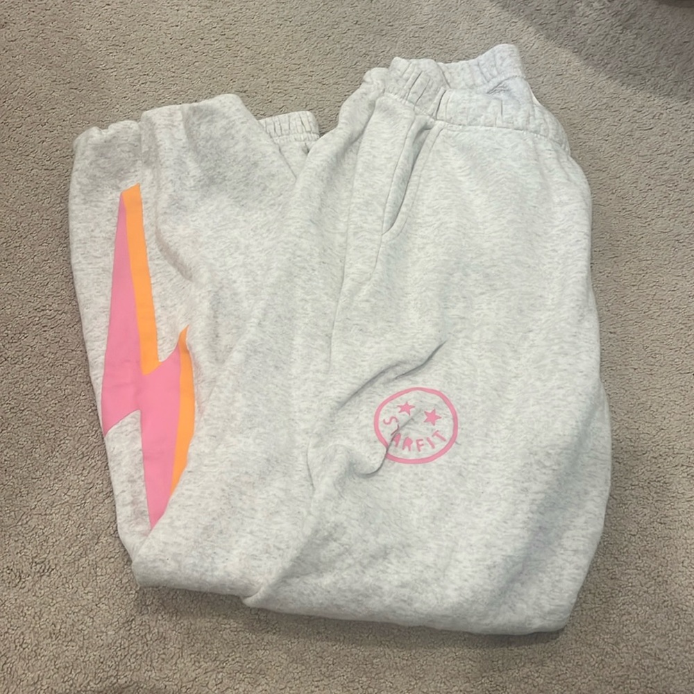 GREY SUPER CUTE STARFIT SWEATPANTS